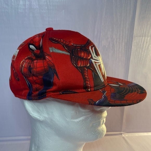 MARVEL SPIDERMAN Flat Bill Snapback Hat Cap Red Blue Webslinger - Picture 2 of 5